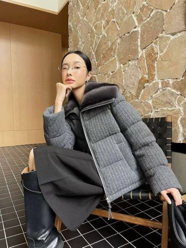  Куртка женская Brunello Cucinelli LUX-126526