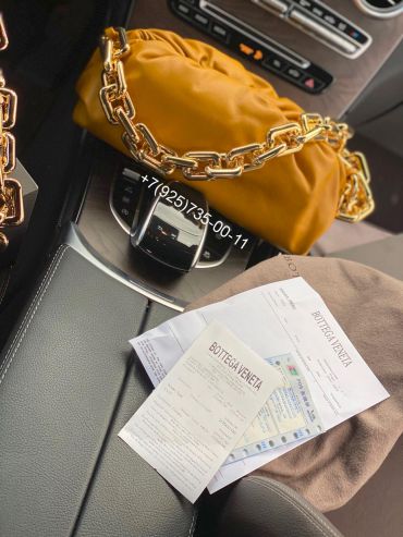 Клатч THE CHAIN POUCH Bottega Veneta LUX-30293