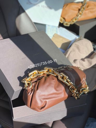 Клатч THE CHAIN POUCH Bottega Veneta LUX-30296