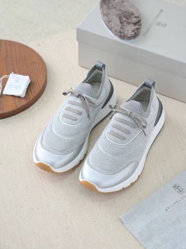  Кроссовки мужские 