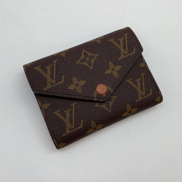 Кошелёк VICTORINE  Louis Vuitton СЖ-602