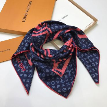 Платок  Louis Vuitton LUX-7636