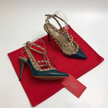 Туфли женские ROCKSTUD Valentino LUX-8011