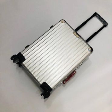 Чемодан  Louis Vuitton LUX-8078