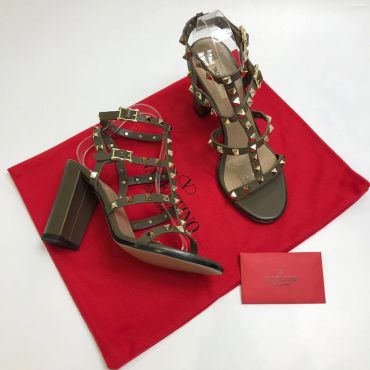 Босоножки ROCKSTUD Valentino LUX-8043