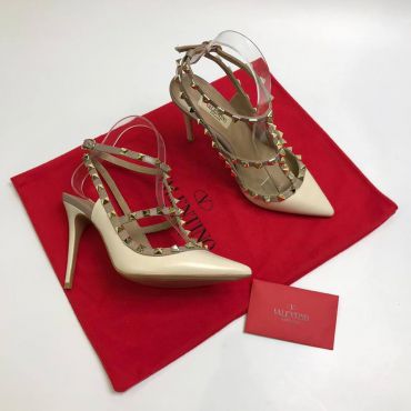 Туфли женские ROCKSTUD Valentino LUX-8013