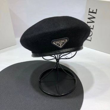 Берет Prada LUX-56140