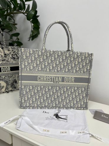 Sale! Sale! Sale! Book Tote Toile de Jouy 41см Christian Dior LUX-72645