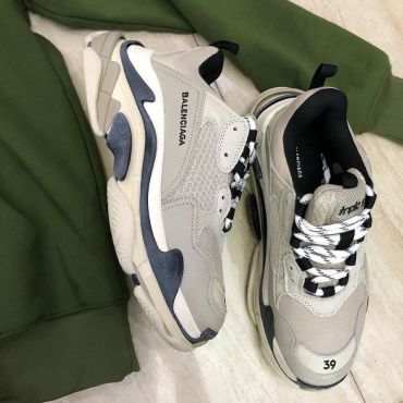 Кроссовки женские Triple S Balenciaga LUX-10291