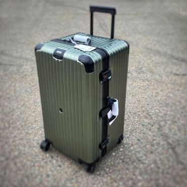 Чемодан  LUX-51330