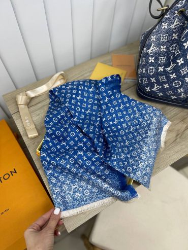 Платок Louis Vuitton LUX-64572