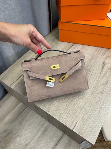 Сумка женская  Kelly Pochette, GHW Hermes LUX-108388