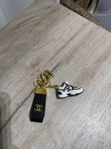 Брелок Louis Vuitton LUX-121675
