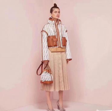Куртка женская Fendi LUX-17283