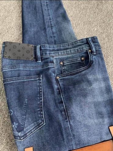 Джинсы Louis Vuitton LUX-55349