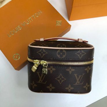 Косметичка Louis Vuitton LUX-51451
