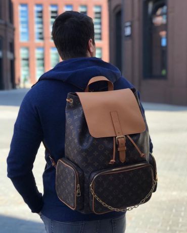 Рюкзак мужской Louis Vuitton LUX-18402