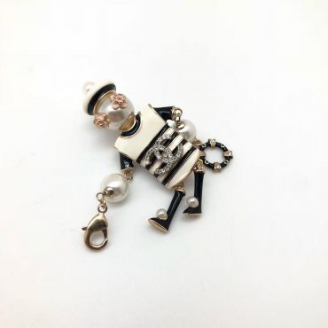 Брошь Chanel LUX-21793