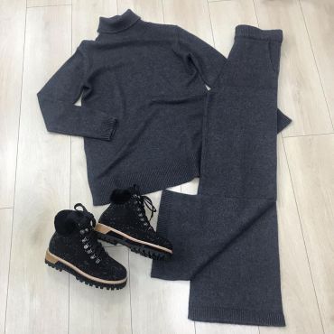 Костюм женский брючный  LUX-21360