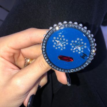 Брошь Chanel LUX-21894