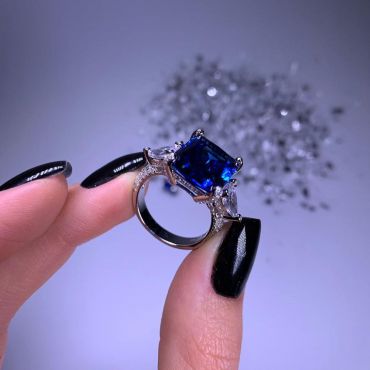 Кольцо  LUX-21784