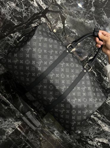 Сумка  Louis Vuitton LUX-52025