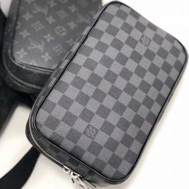 Борсетка Louis Vuitton LUX-26105