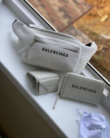 Поясная сумка Balenciaga LUX-14228