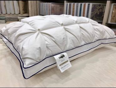 Подушка LACOSTE  LUX-27906