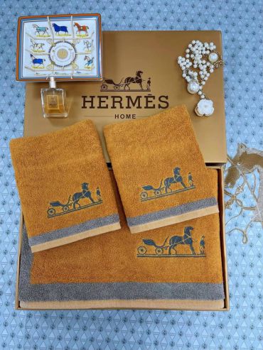 Комплект из трёх полотенец Hermes LUX-62000