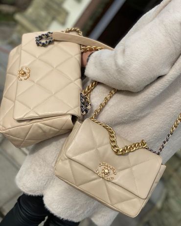 Сумка-конверт Chanel 19 30см Chanel LUX-28274