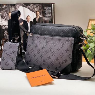 Сумка   мужская Louis Vuitton LUX-30440