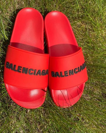 Шлёпанцы Balenciaga LUX-30733