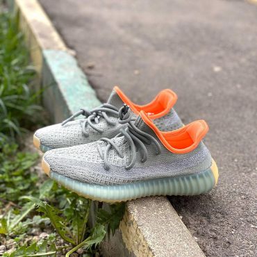  Кроссовки женские Adidas Yeezy Boost Adidas LUX-30600