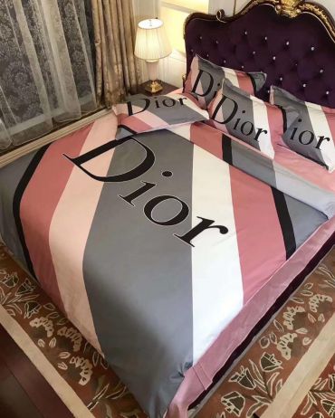 Комплект постельного белья  Christian Dior LUX-31059