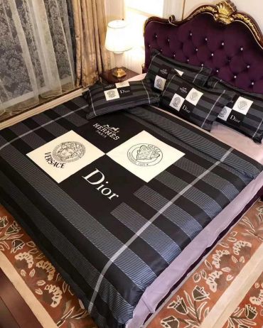 Комплект постельного белья  Christian Dior LUX-31014