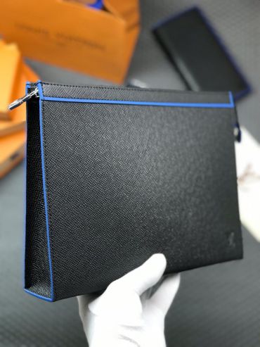 Клатч Louis Vuitton СМ-081