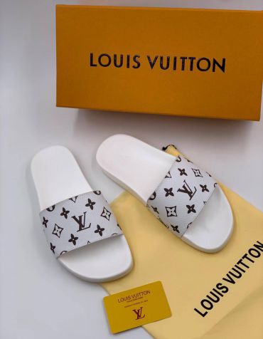 Шлёпанцы Louis Vuitton LUX-49704