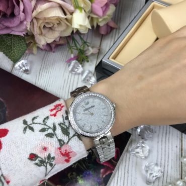 Часы женские  LUX-19005