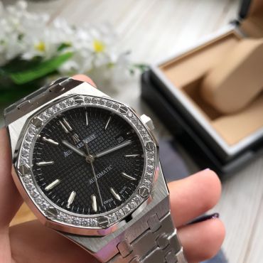 Часы женские  Audemars Piguet LUX-7938