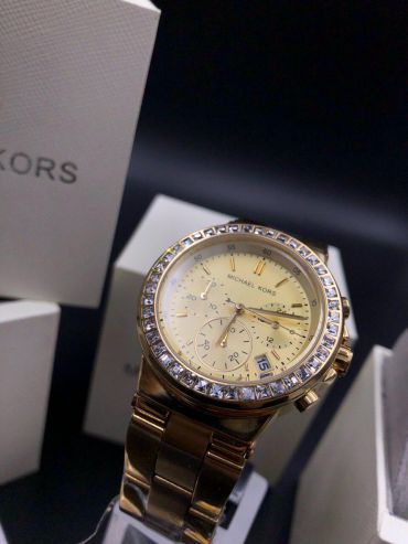 Часы женские Michael Kors LUX-13688