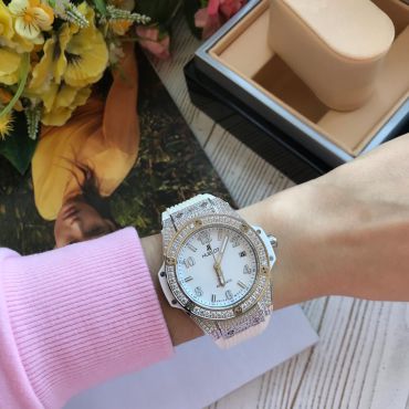 Часы женские Hublot LUX-18415