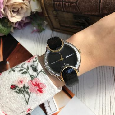 Часы женские Salvatore Ferragamo LUX-19107