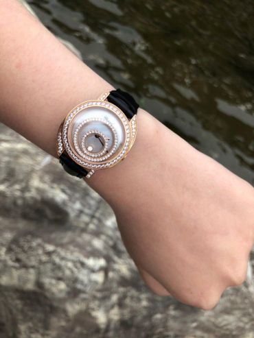 Часы женские Chopard LUX-17781