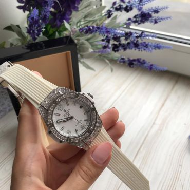 Часы женские Hublot LUX-15968