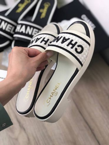 Шлёпанцы Chanel LUX-50855