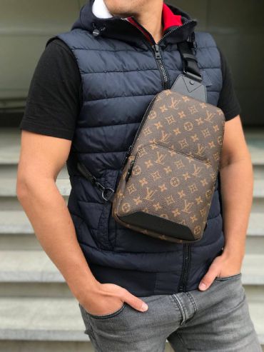 Рюкзак Louis Vuitton LUX-48240