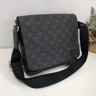 Сумка мужская Louis Vuitton LUX-26103