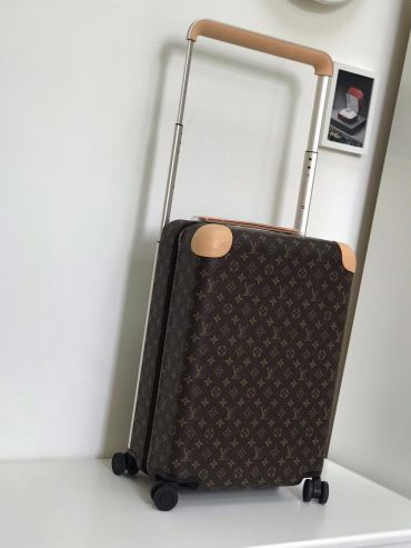 Чемодан Louis Vuitton LUX-14710