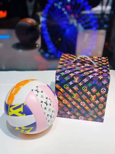 Мяч Louis Vuitton LUX-51649